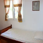 Eleni Appartement Kómboi
