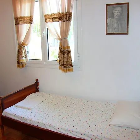 Eleni Διαμέρισμα Κόμποι